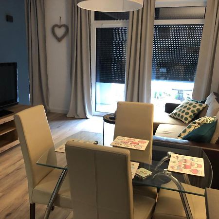 Przytulny Apartament Na Nowej Appartement Zielona Góra Buitenkant foto